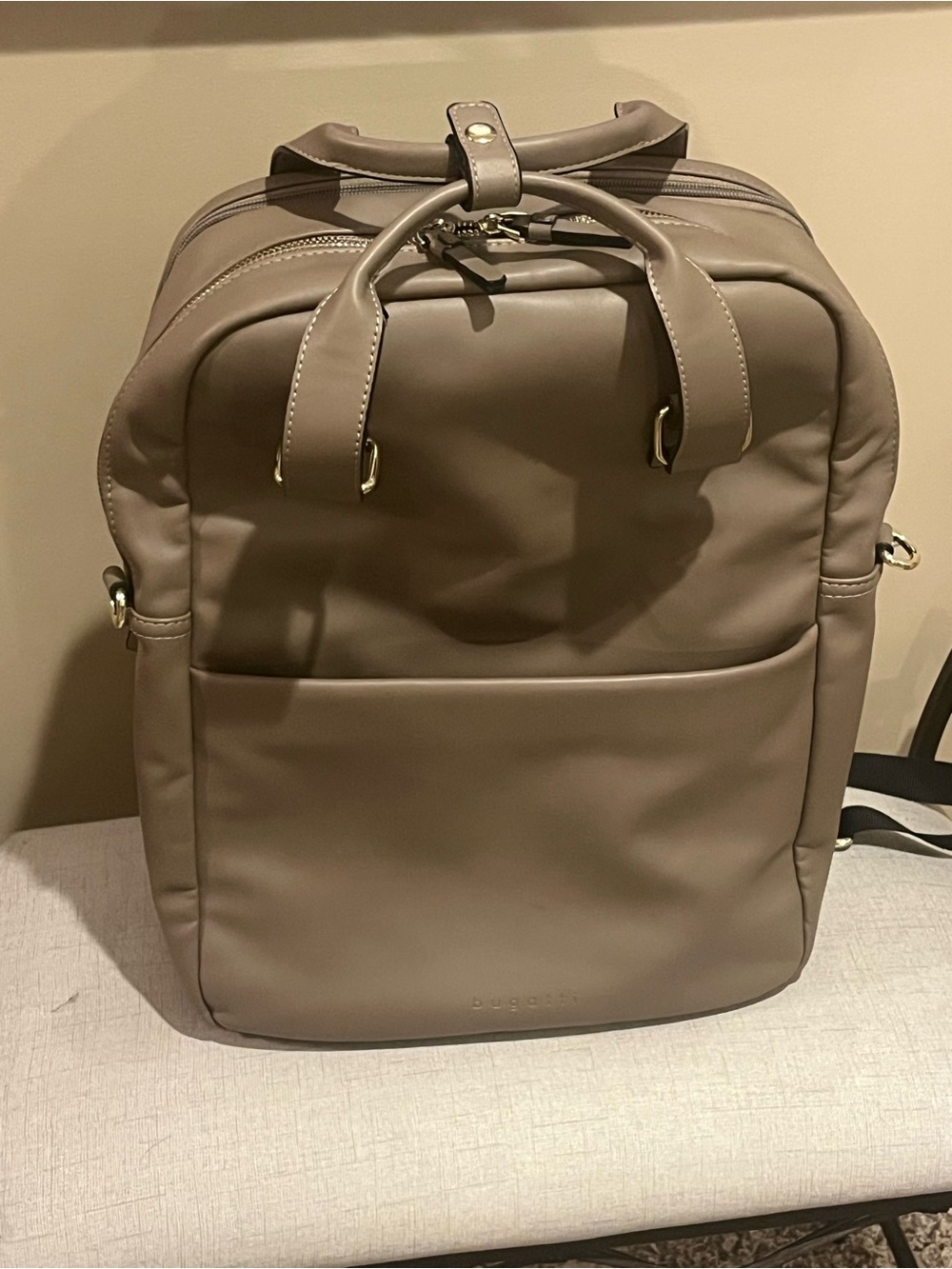 Like New Bugatti Taupe Faux-Leather Convertible Backpack Messenger - Picture 10 of 11